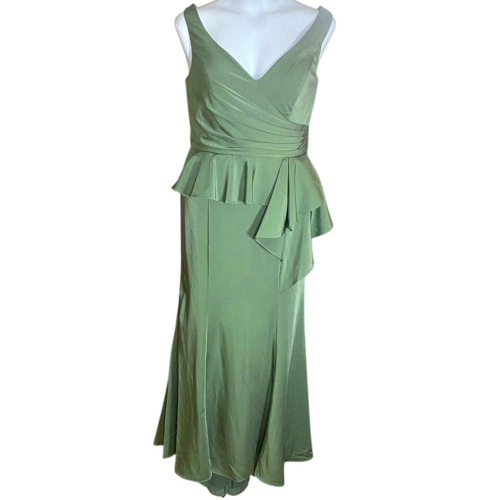 Elegant Sage Green V-Neck Ruffle Waist Maxi Dress
